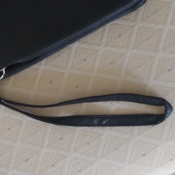 Hand Bag - Picture 3 of 7